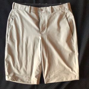 Lululemon khaki shorts